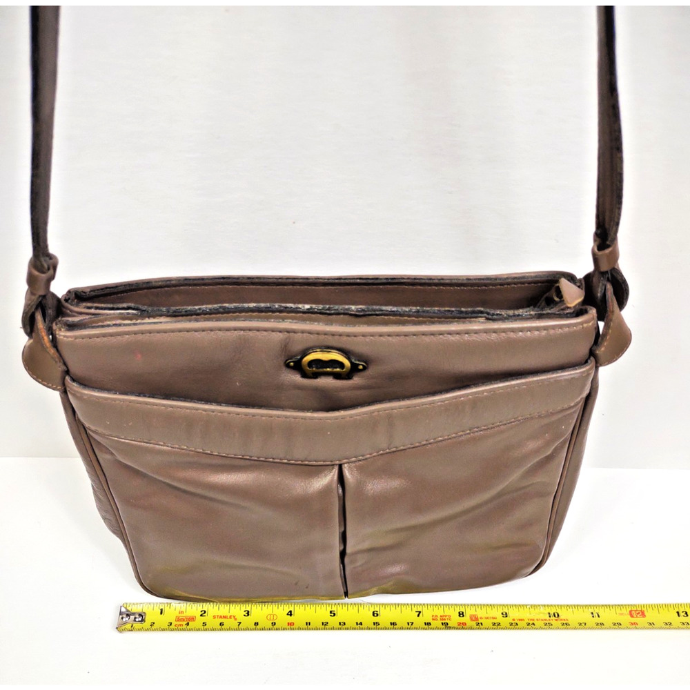 Vintage Etienne Aigner Taupe Brown Leather Shoulder Crossbody Bag Gold Hardware - Picture 8 of 14